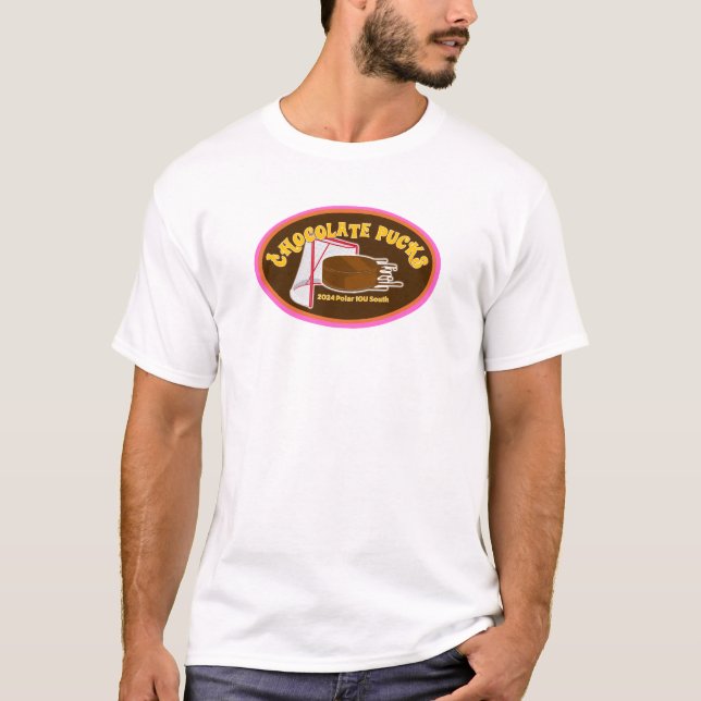 2024 10U South Chocolate Pucks - Vuxen - Round T Shirt (Framsida)