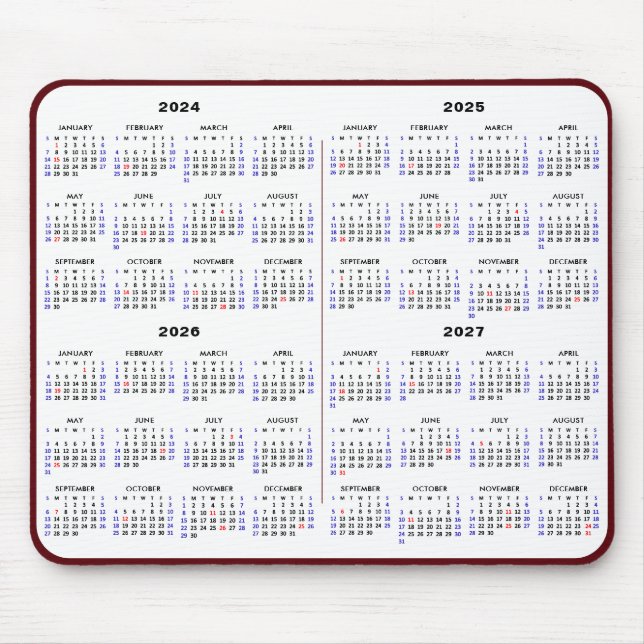 2024-2027: 4 års kalender - enkel röd amerikansk H Musmatta (Framsidan)
