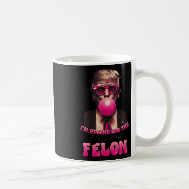 2024 Dömd Brottsling8  Kaffemugg (Höger)