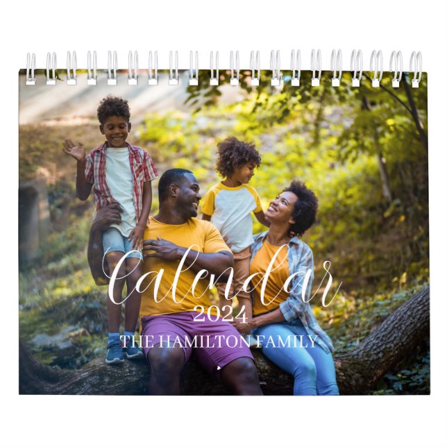 2024 Family Anpassningsbar Photo Chic Script Calen Kalender (Omslag)