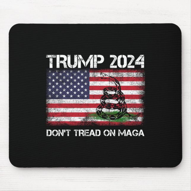 2024 Gå inte på Maga American US Flagga Snake Musmatta (Framsidan)