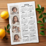 2024 Kalender med 4 fotokollage - vit Kökshandduk<br><div class="desc">En 4-fotokollage med en 2024-kalender. En roligt för nyår. Lägg till 4 kvadratfoton till den här designen. Med lite arbete kan du ändra bakgrunden färg och kalendern färg när du klickar på anpassningsalternativet och väljer ett annat färger.</div>