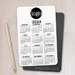 2024-kalender med Logotyp Basic Black White Minima Magnet<br><div class="desc">Ett mycket användbart objekt för skola eller hemmet. Ett standardutseende för ditt hemkontor eller skolskåp. Detta visar en fullt-årsvy för hela data.</div>