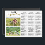 2024 Photo Calendar Magnet Family Namn White Black<br><div class="desc">Skapa din egen 2024-magnetiska fotokalender med två personliga bilder på vit bakgrund. Det är en unik nyckelfråga för familj,  vänner,  arbetskamrater,  kolleger inför jul,  nyår eller tillfälle.</div>