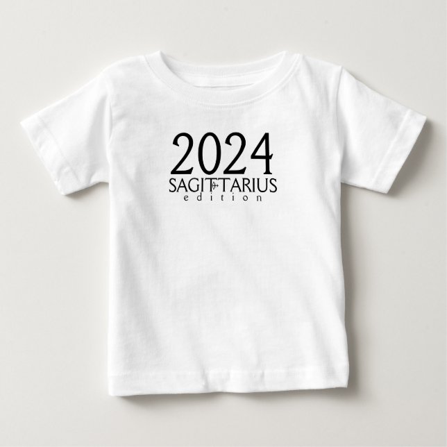 2024 Sagittarius-utgåvan med symbolen Baby T-Shirt (Framsida)