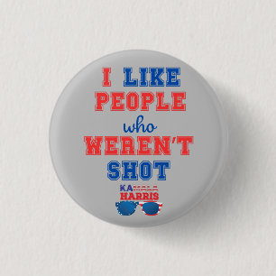 2024 Valection Kamala Harris Merch Comma La llusti Knapp