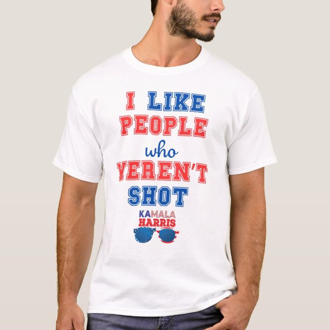 2024 Valection Kamala Harris Merch Comma La lusa T Shirt (Framsida)