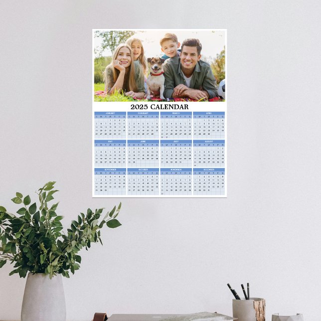 2025 Anpassad fotokalender Poster (Personalize 2025 with our custom photo calendar poster—display a favorite photo and stay organized.)