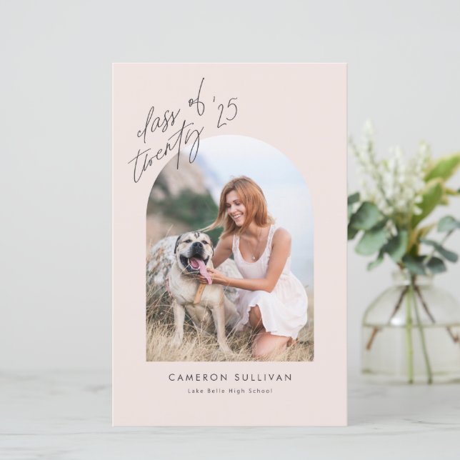 2025 års meddelande om  bågfoto Studenten (Stående Fram)