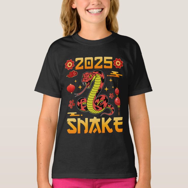 2025 års orm - kinesisk zodiakorm t shirt (Framsida)