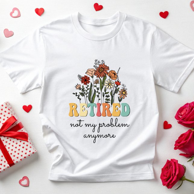 2025 års Pension-gåvor till kvinnor T Shirt (Skapare uppladdad)