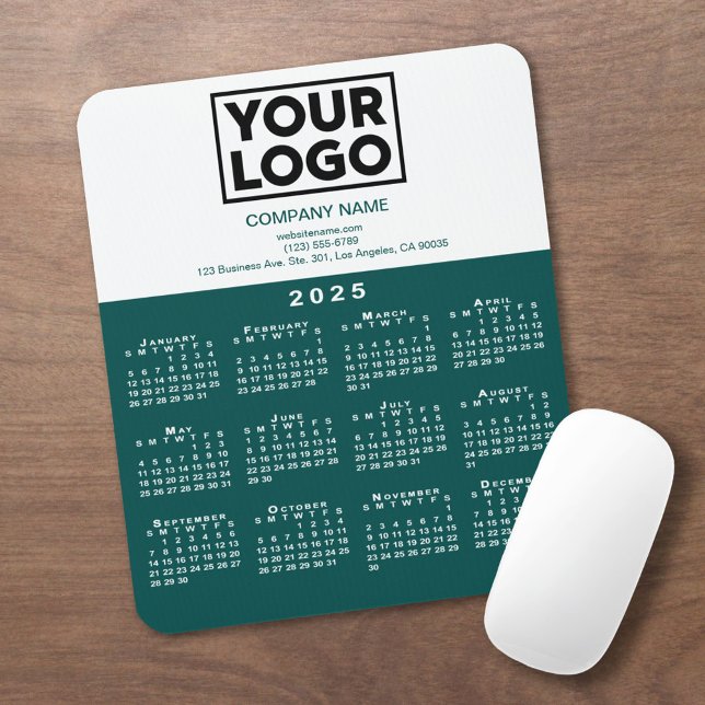 2025 Calendar Company Logotyp and Text Teal White Musmatta (2025 Calendar Company Logo and Text Teal White Mouse Pad in situ)
