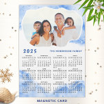 2025 Calendar Magnet Family Photo Namn Blue White<br><div class="desc">Skapa en magnetkalender för personlig 2025 med foto- och blå marmordesign. Med mallarna är det enkelt att skriva din Family namn och ladda upp personligt bild om du vill ha samma molnform ram runt fotot. Söndag till lördag 2025 är en praktisk presentidé för jul,  nyår eller tillfälle.</div>