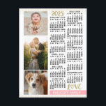 2025 Calendar  Rosa Guld Family Photo Collage Vykort<br><div class="desc">Fira 2025 med dessa vykort för fotosamlingskalender för elegant. Med lättläst data i fet svart har denna vackert enkla kalender ord 2025 och KÄRLEK i faux guld glitter med en rosa pub längs grund för din personlig namn eller annan text. Lägg till tre av dina favoritfotografier lodrätt längs den lämnat...</div>