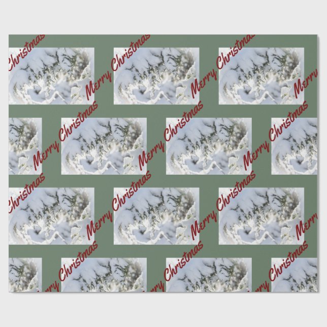 2025 Christmas Wrapping Paper:  Snow on Evergreen Presentpapper (Platt)