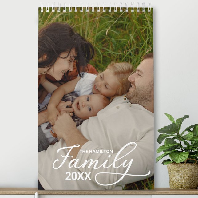 2025 Family Anpassningsbar Photo Chic Script Calen Kalender (Skapare uppladdad)