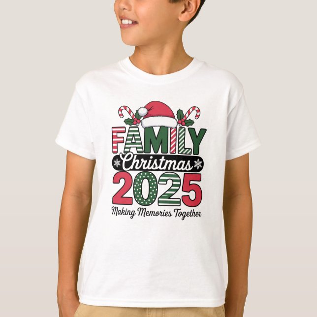 2025 Family Christmas  T Shirt (Framsida)