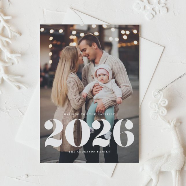 2025 Lodrät med fetstil - nytt foto Helg Vykort (Ring in 2026 with this Happy New Year vertical photo postcard featuring 2026 in retro typography. )