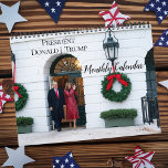 2025 President Donald J Trump Photo Kalender<br><div class="desc">Vackra foton av det enastående Trump-ordförandeskapet under trumpåren 2016-2020. Vackert och elegant Kvarhåll Trump 2025 Kalender med sentimentalt bilder från under Trumpordförandeskapet, inklusive invigning, besök i Indien, Saudiarabien, besök hos militära trupper, landstigning av flygplan och helikoptrar, porträtt och mycket mer! Högtidlighålla president Trumps prestationer under hela året och hedra minnet...</div>