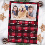 2025 Red Buffalo Play Family Hund Foto Calendar Julkort<br><div class="desc">2025 års fotokalenderkort - Skicka nyårskort Hälsning eller inkludera dessa 5 x 7-fotokalenderkort i dina julkort är perfekt som jul- och nyårskort till familj och vänner. Perfekt för att belysa eller kretsa speciellt data, årsdagar, födelsedagar och återföreningar. Anpassa de här fullt-årskalenderkorten med din favoritfamilj porträtt och namn (behålla 2025 i...</div>