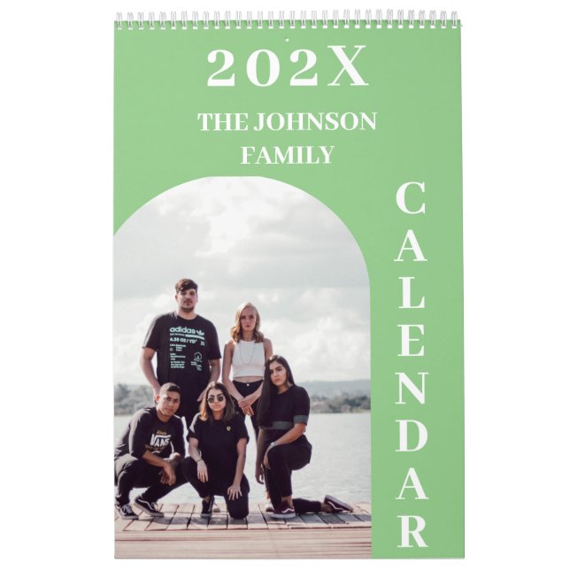 2025 Simple Modern Anpassningsbar 14-fotofamilj Kalender (Omslag)
