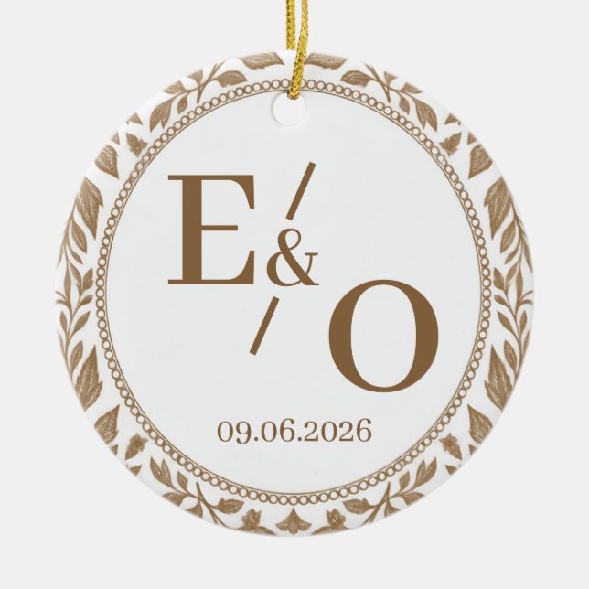 2026 Bröllopsfoto Monogram Initialer & Datum Julgransprydnad Keramik (Framsidan)