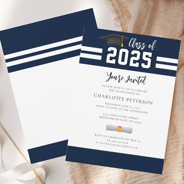 2026 Examenstårtorpsmanus Inbjudningar (2025 Graduation Party Navy Blue Script Invitation)