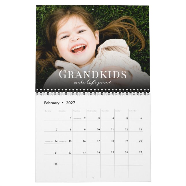 2026 Grandkids Make Life Grand Custom Photo  Kalender (Feb 2027)