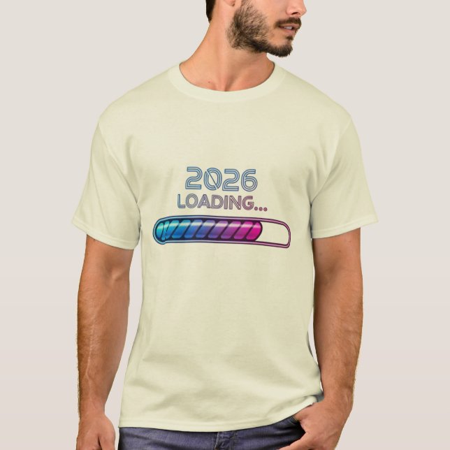 2026 Loading… – Futuristic Neon New Year T-Shirt (Framsida)