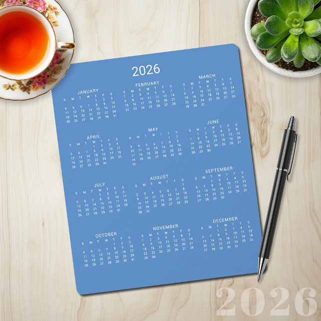 2026 Modern minimalistisk kornblomskalender Musmatta (2026 Modern Minimalist Cornflower Blue Calendar Mouse Pad)