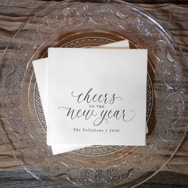 2026 New Year Cheers Elegant Script Party Pappersservett (Elegant black and white New Year’s napkin with “cheers to the new year 2026” in chic script.)