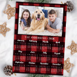 2026 Red Buffalo Play Family Hund Foto Calendar Julkort<br><div class="desc">2026 års fotokalenderkort - Skicka nyårskort Hälsning eller inkludera dessa 5 x 7-fotokalenderkort i dina julkort är perfekt som jul- och nyårskort till familj och vänner. Perfekt för att belysa eller kretsa speciellt data,  årsdagar,  födelsedagar och återföreningar. Anpassa de här fullt-årskalenderkorten med din favoritfamilj porträtt och namn.</div>