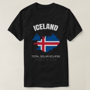 2026 Totalt Solärt Eclipse-Island Flagga T-Shirt
