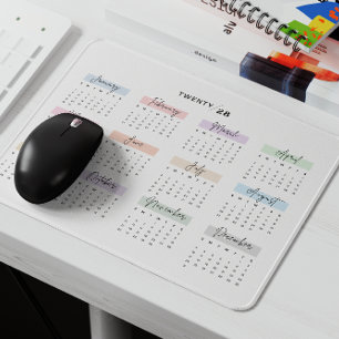 2028 FULLT ÅR CALENDAR PASTEL HANDSKRIFTLIG SKRIVS MUSMATTA