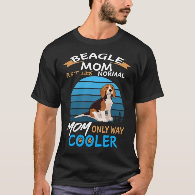 209 Beagle Mamma Cooler T Shirt (Framsida)