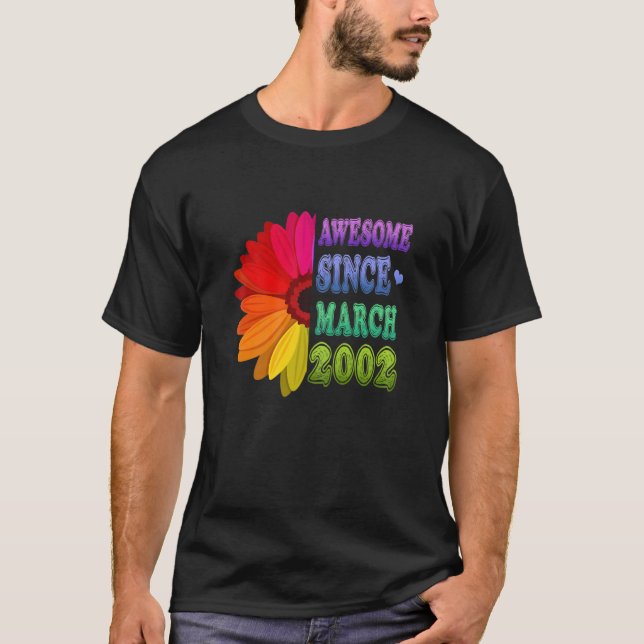 20 år gammal Blommigt Fantastisk sedan mars 2002 2 T Shirt (Framsida)