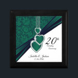 20:e årsdagen av Emerald Bröllop Smyckeskrin<br><div class="desc">🥇 EN ORIGINAL COPYRIGHT ART DESIGN AV Donna Siegrist, ENDAST TILLGÄNGLIG PÅ ZAZZLE! 20:e Bröllop-årsdagen av redot Design Gift Box för att du ska kunna anpassa dig. NOTE: FÖRÄNDRA ENDAST MALLAREALERNA SOM BEHÖVS! 😀 Vid behov kan du ta bort texten och börja lägga till spelar ingen roll text och typsnitt...</div>