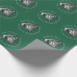 20:e Bröllop-årsdagen Emerald w Heart Emblem Presentpapper<br><div class="desc">Det är något tillfredsställande att ha ett emblem som markerar era milstolpar och mitt hjärtemblem blir ännu mer komplett med namn,  datum och speciella jubileumshändelse i medalliontypografi.</div>