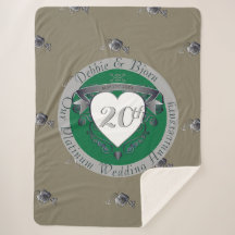 20:e Emerald Grönt & Grått Heart Emblem