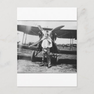 20-talman med flygplan vykort