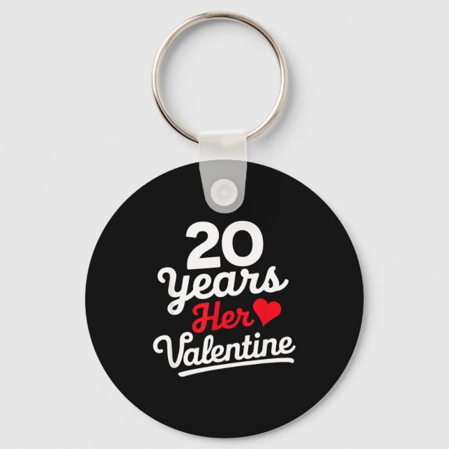20 Years Her Valentine _ Anniversary Couples Valen Nyckelring (Framsida)