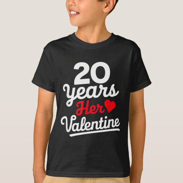 20 Years Her Valentine _ Anniversary Couples Valen T Shirt (Framsida)