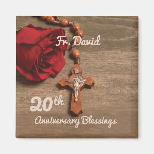 20th rosa prästvigningårsdag för präst och rad magnet