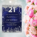 21:a födelsedag: marint blått dammglam från silver inbjudningar<br><div class="desc">En modern,  snyggt och glamorös inbjudan till 21-årsdagen party. En marin blå bakgrund,  dekorerad med faux silver glitter damm. Den blå färg är ojämn. Anpassa och lägg till ditt namn och information om party. Nummer 21 skrivs med ett stil-skript med ballong.</div>