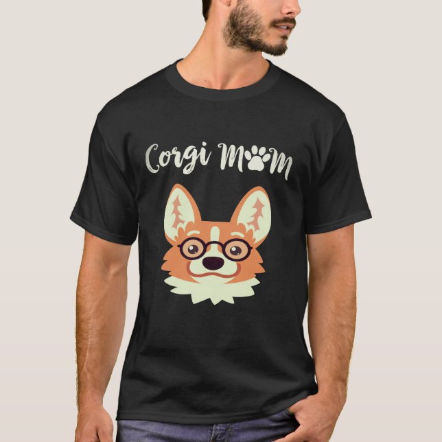 21 Corgi Mamma Corgi T Shirt (Framsida)