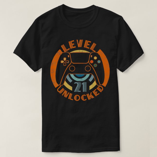 21 födelsedagsgåvor - nivå 21 olåst 21 år gammal t shirt (Design framsida)