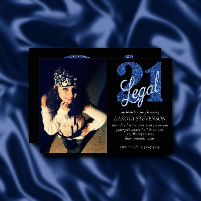 21 och juridiska | Blue Faux Glitter Photo Keepsak Inbjudningar (Skapare uppladdad)