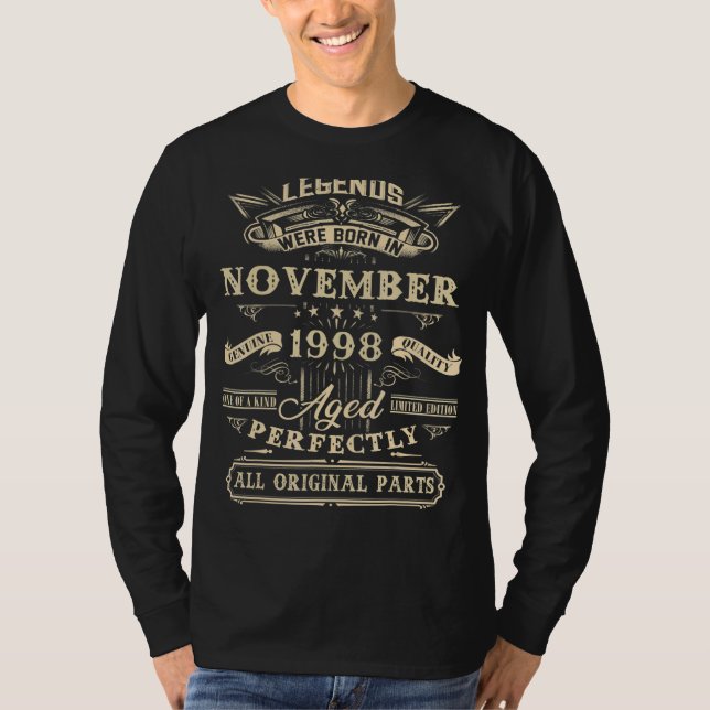 24:e födelsedagsleden, född i november 1998 24 år t shirt (Framsida)
