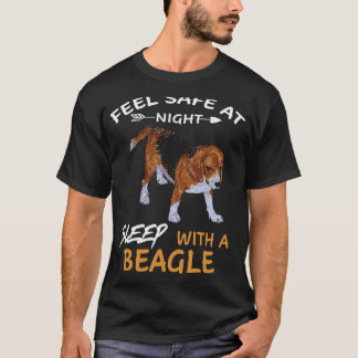 24 Känn dig trygg på natten Sova med en Beagle T Shirt