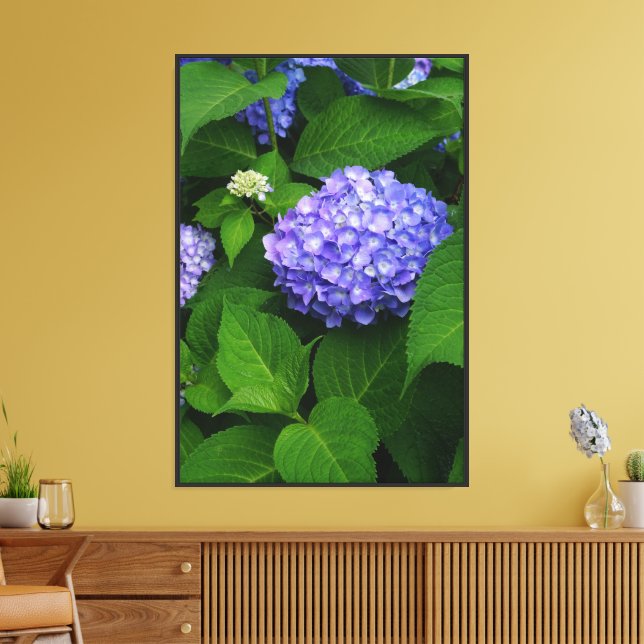 24" x 36" Lavender Hydrangea Canvastryck (Insitu (Vardagsrum))
